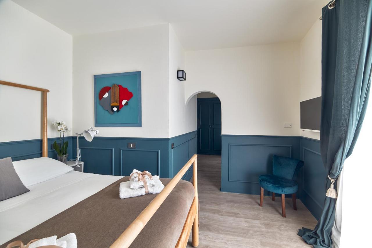 L' Hotellerie Easy Suites Palermo Exterior photo