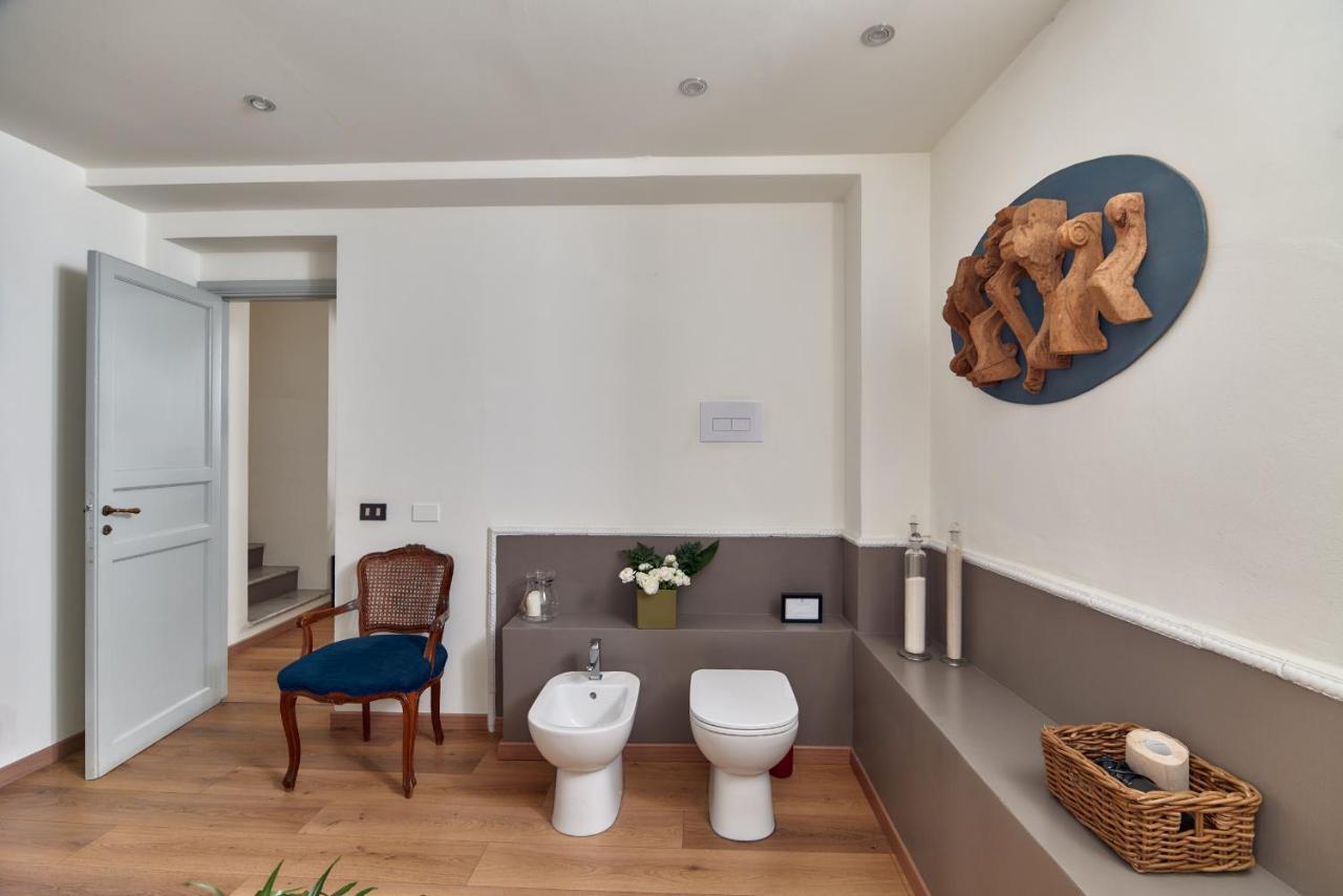 L' Hotellerie Easy Suites Palermo Exterior photo
