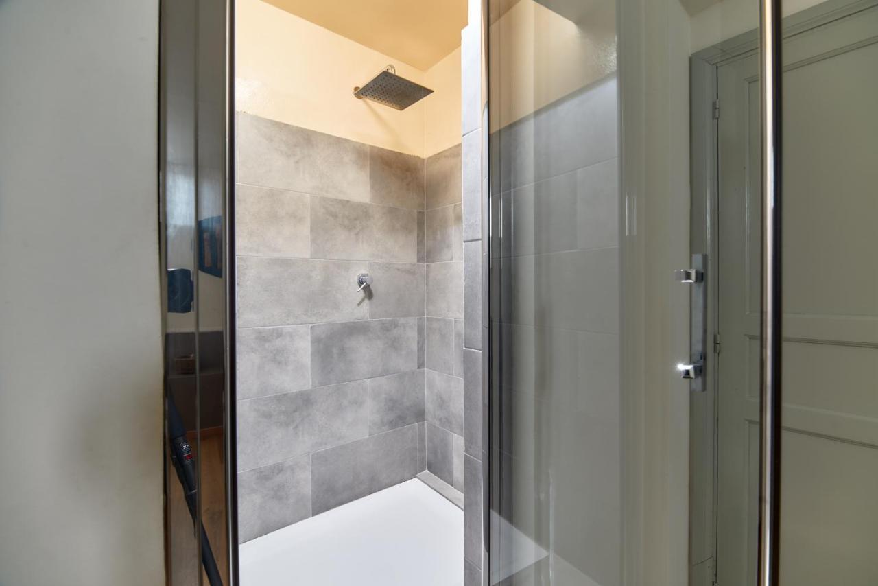L' Hotellerie Easy Suites Palermo Exterior photo