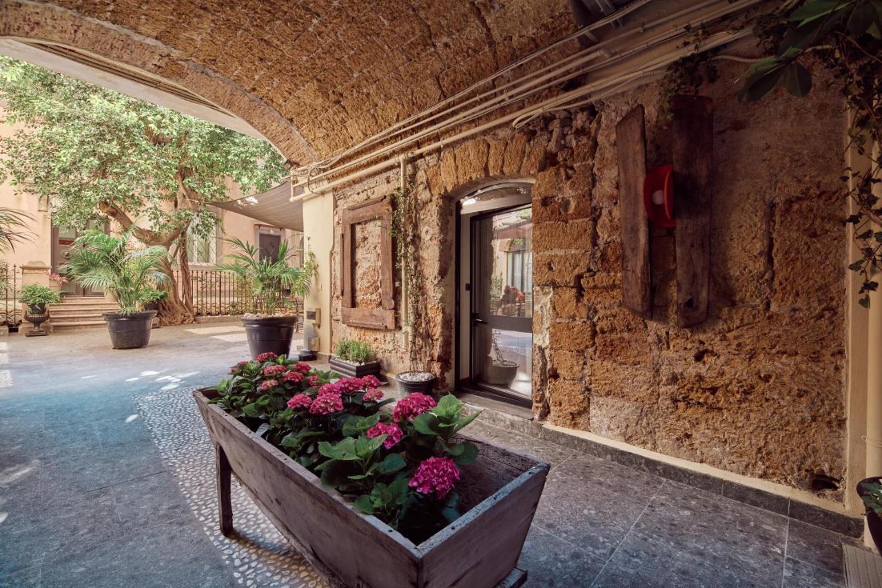 L' Hotellerie Easy Suites Palermo Exterior photo