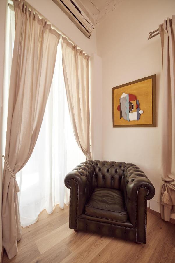 L' Hotellerie Easy Suites Palermo Exterior photo