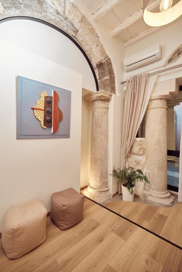 L' Hotellerie Easy Suites Palermo Exterior photo