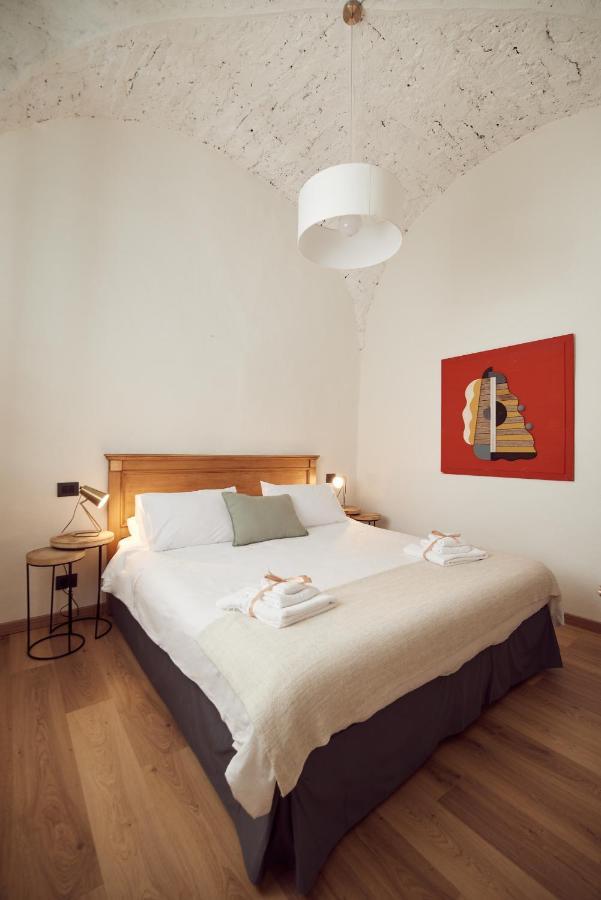 L' Hotellerie Easy Suites Palermo Exterior photo