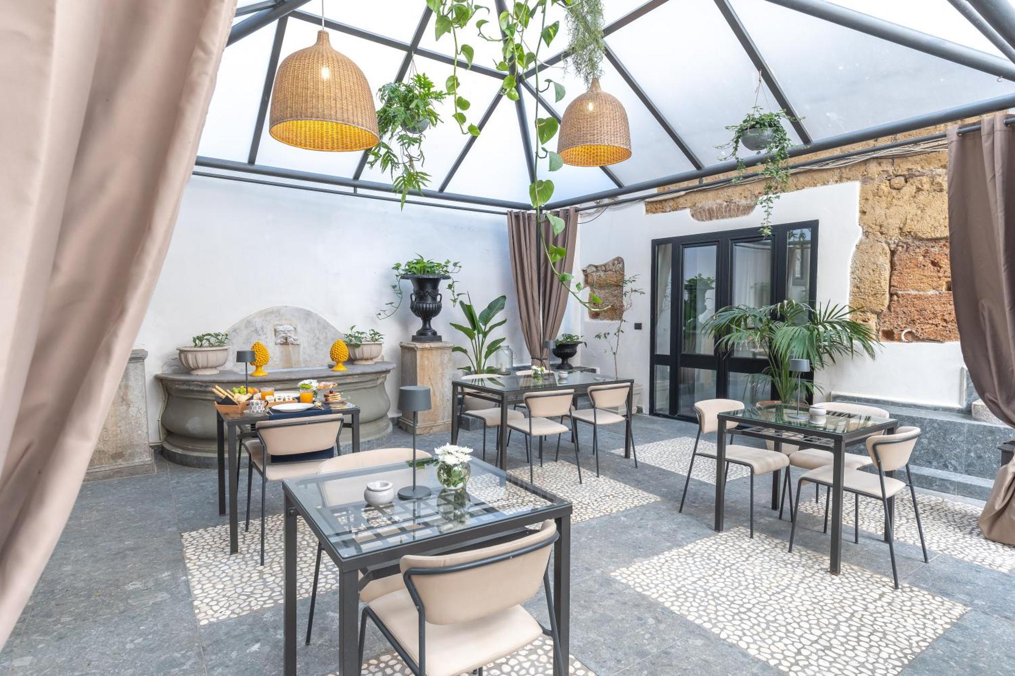 L' Hotellerie Easy Suites Palermo Exterior photo